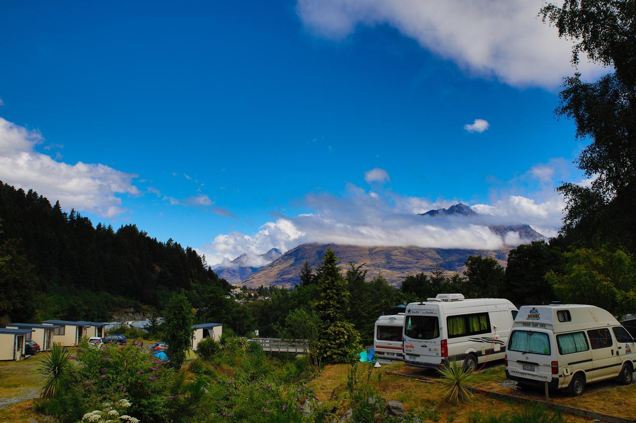 Hotel Qbox Queenstown Exterior foto